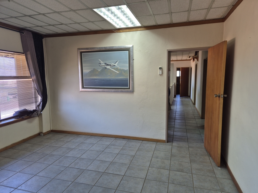Commercial Property for Sale in Klerksdorp Industrial North West